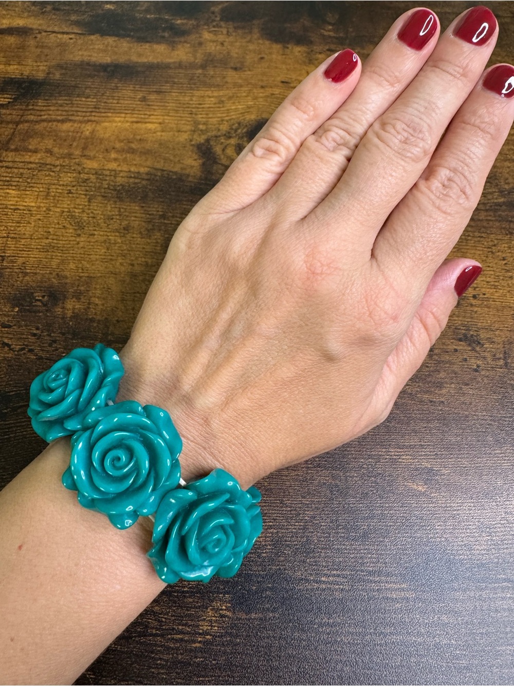 Turquoise Acrylic Rose Statement Stretch Bracelet - Size 6